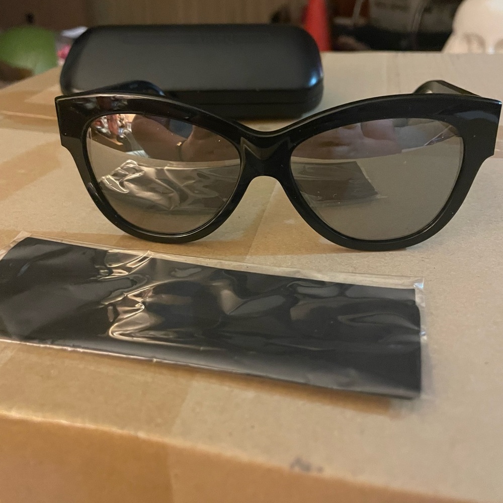 Mcq McQueen Iconic Sunglasses